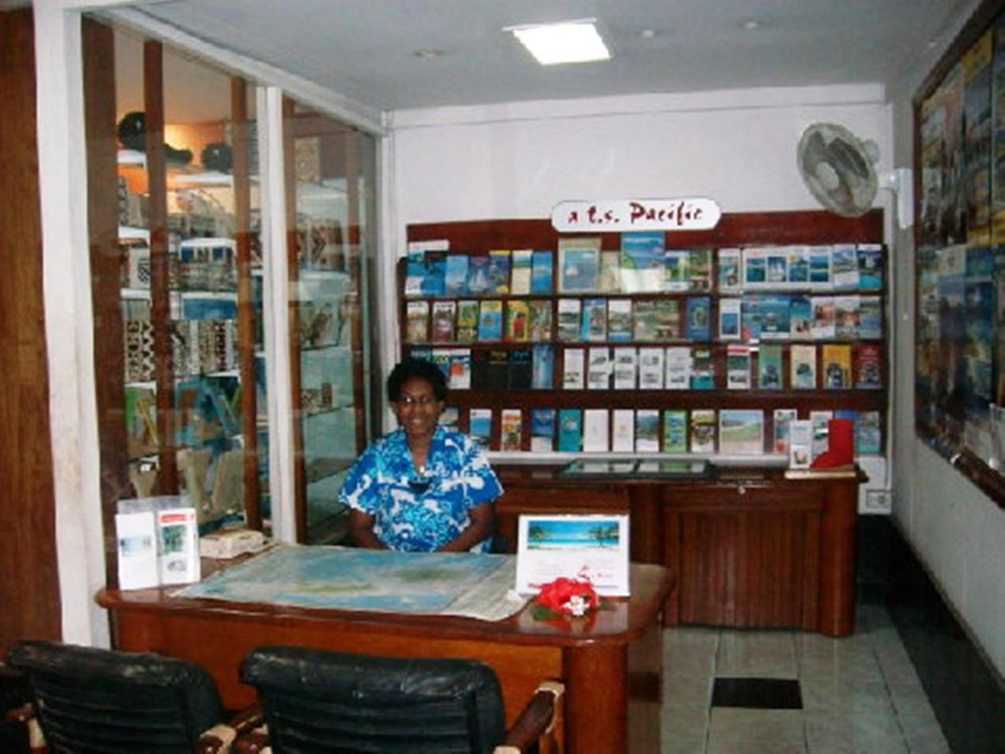 Capricorn International Hotel Nadi Exterior photo